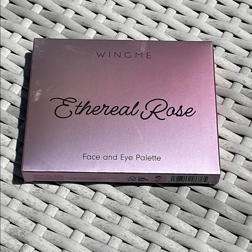NEW-WingMe Ethereal Rose Face and Eye Palette Light-Medium